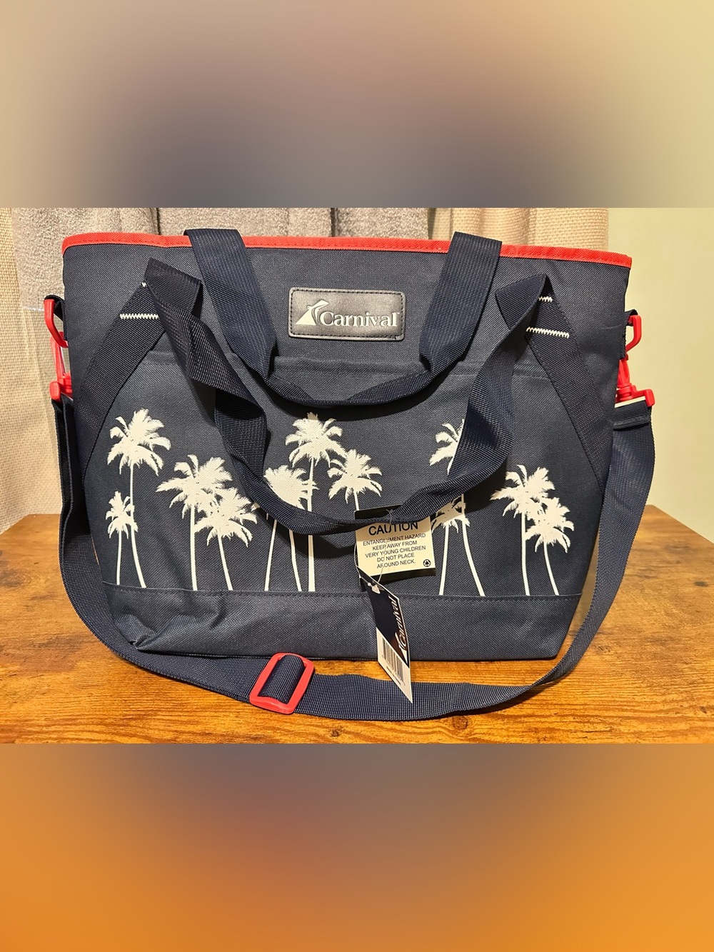 NWT Carnival Cruise Line Insulated Cooler Bag Palm Tree Beach Tote Navy Blue Red